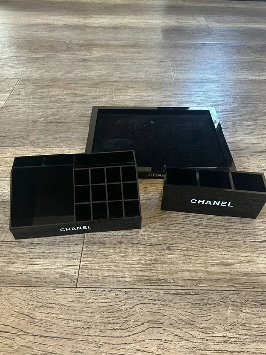 CHANEL GWP Black Vanity Organizer Set with White Logo - Picture 7 of 13
